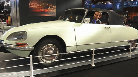 livre voitures anciennes françaises; Des voitures anciennes françaises populaires à l’honneur de Rétromobile