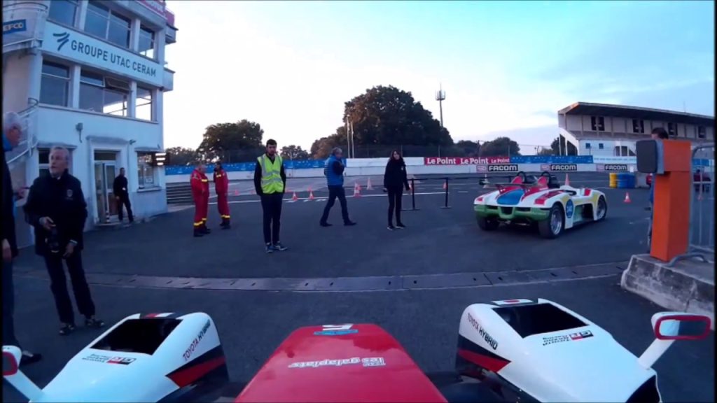 ONBOARD CIRCUIT MONTLHERY 2017 / Vlog#5 – circuit montlhery 21 septembre, sur Youtube
