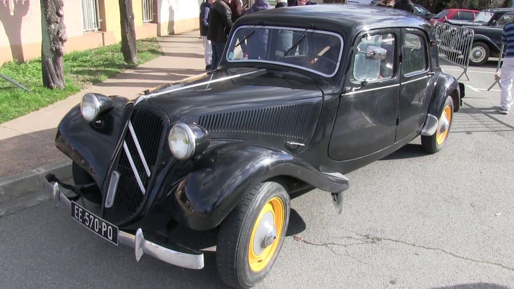 🚗 Parking voitures anciennes à Saint-Orens de Gameville 2018 – Livre voitures anciennes, sur Youtube