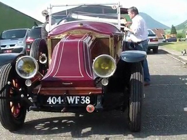 Voitures Anciennes p 1 – voitures anciennes versailles, sur Dailymotion