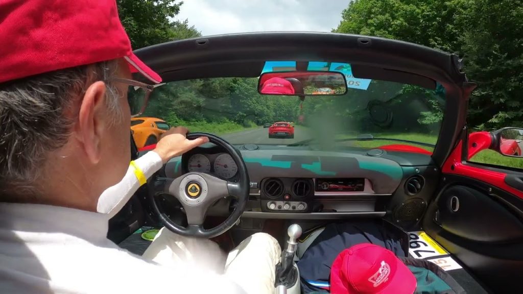 Youtube (Circuit linas): Autodrome Linas Montlhéry 22 juin 2024 Lotus Festival – parade circuit historique
