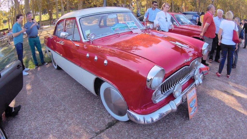 Youtube: Suresnes Auto Rétro – Suresnes septembre 2019(voitures anciennes suresnes)