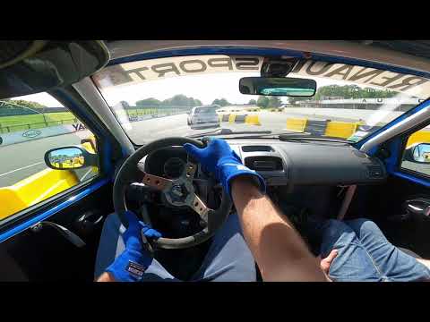 Youtube (circuit montlhery 100 ans): Liberté, Égalité, Roulez 2021 ! En Clio 2 rs3 piste sur l’Autodrome de Linas-Montlhéry