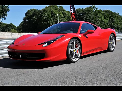 vidéo de mon stage de pilotage sur ferrari 458 italia sur le circuit de montlhery (Dailymotion)