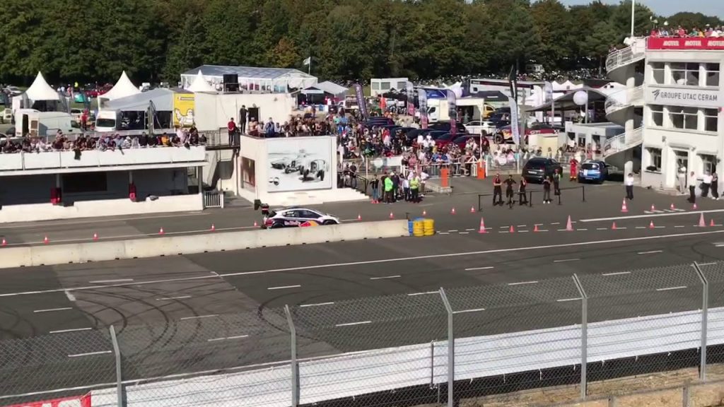 208 Pike peaks sur l’autodrome de Montlhéry – Autodrome montlhéry, sur Youtube