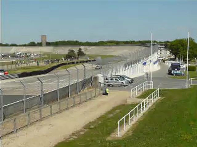 Dailymotion (autodrome montlhéry): CHEVRON B8 Montlhéry 2012