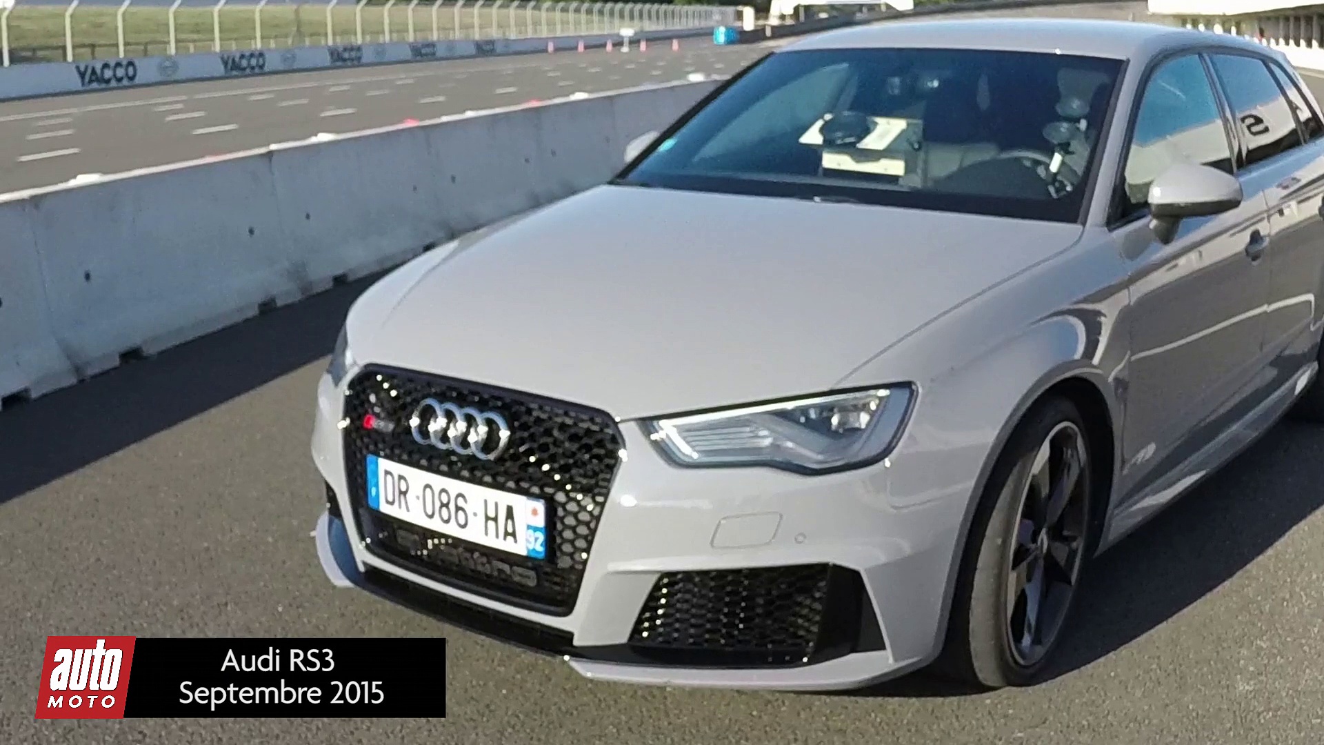 Vimeo Audi RS3 : 0 &agrave; 250 km/ h sur le circuit de Montlh&eacute;ry