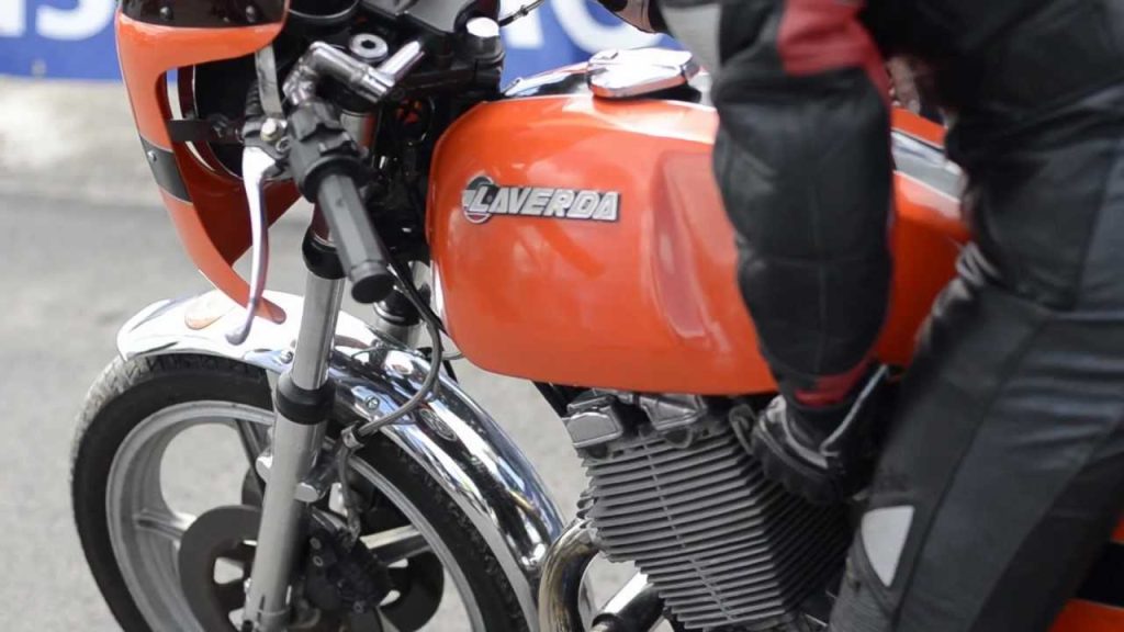 IRON BIKERS – Circuit de Montlhéry 17 juin 2012 FFMC (circuit montlhery moto)
