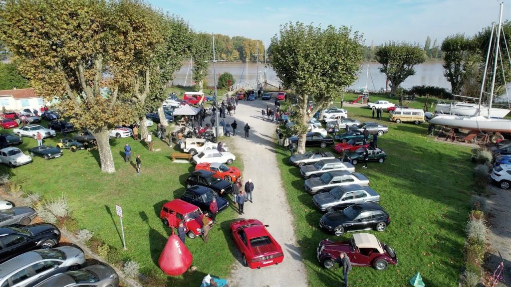 Rassemblement mensuel de voitures de collection à Port de Cavernes, Saint Loubès. – voitures anciennes suresnes, sur Youtube