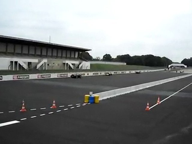Sur Dailymotion (autodrome linas-montlhéry france): Secma F16 (j) Linas Montlhery 17 oct 2010