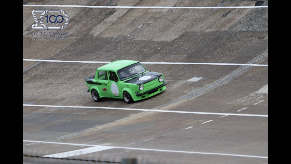 Sur Youtube (Autodrome linas centenaire): Centenaire du circuit de Montlhéry // Session dimanche matin JC Brazey