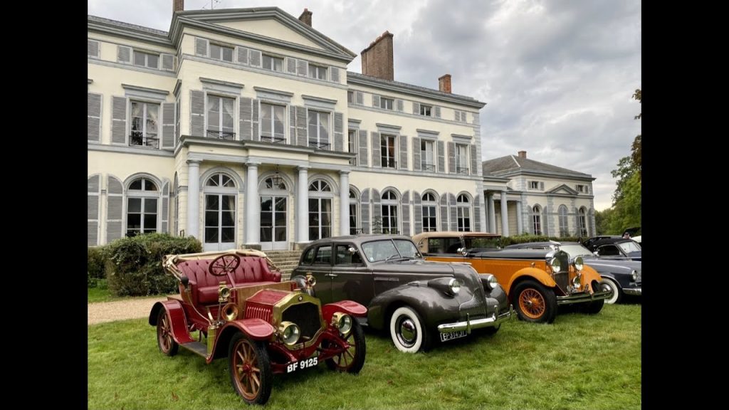 Sur Youtube (Beau livre Voitures anciennes): L’Art automobile : 80 véhicules de collection d’exception au Château de Groussay