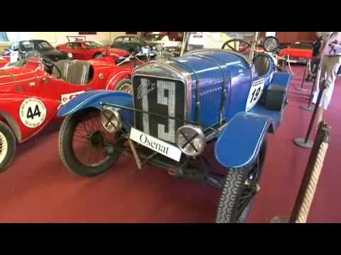 Sur Youtube (Voitures anciennes à vendre): Fontainebleau (77) : Vente aux enchères de voitures de collection