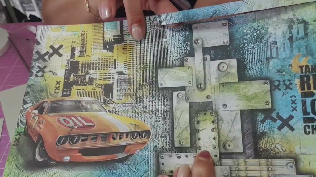 Tutoriel Album Livre d or Start Your Engine @ciaobellapaper #Scrapcolors #Scrapbooking partie 1 (Youtube)
