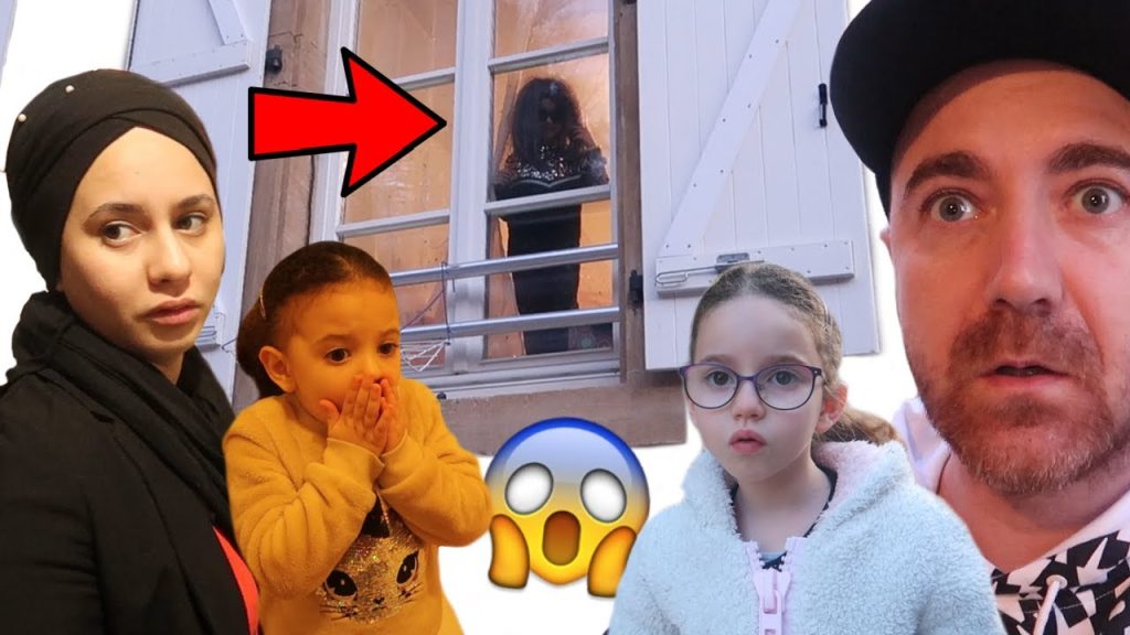 Youtube: ELLE est DE RETOUR! POURQUOI revient-elle? Scénario massilya papa(Beau livre Voitures anciennes)