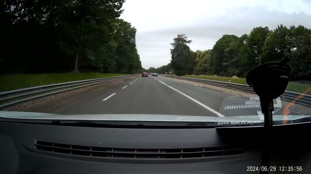 Youtube: Parade du midi du LPI du 29/06/2024_123455 012A(circuit montlhery 100 ans)