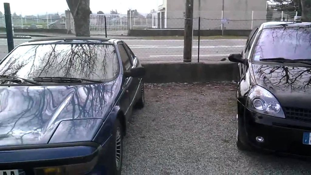 Youtube: Rassemblement Bombinettes-80 Avril 2013 Spécial Renault Sport(circuit montlhery calendrier)