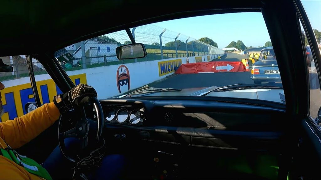 Youtube: Wagen Fest 2021- BMW2002Ti(circuit montlhery 12 octobre)
