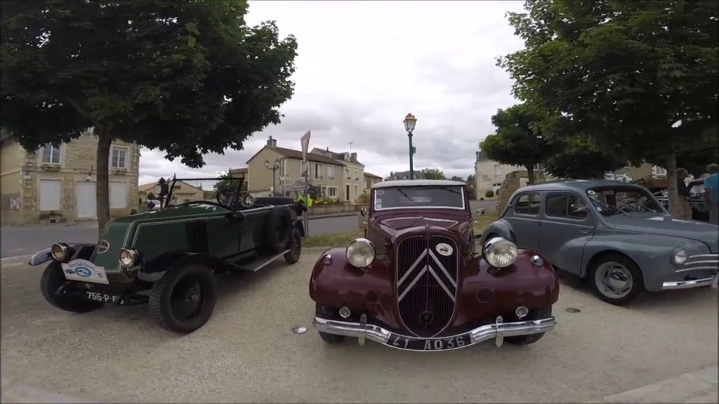 rassemblement voitures anciennes (voitures anciennes)