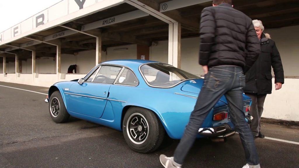 Essai Alpine Berlinette A110 sur le circuit de Montlhéry (circuit montlhery 100 ans)
