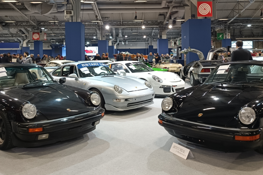 Expositions Porsche, enchères et informations pratiques (information médias)