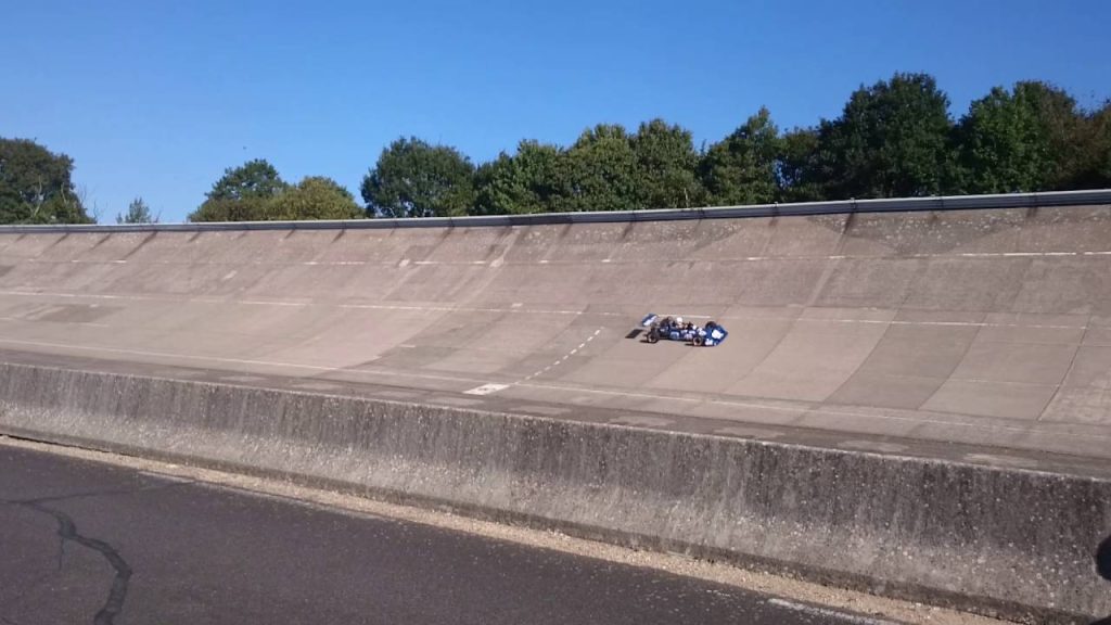 Les grandes heures automobiles à Montlhery 2 (circuit montlhery 21 septembre)