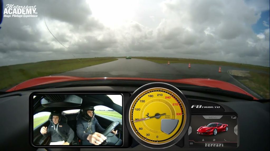 Stage pilotage avec la Ferrari F8 tributo sur le circuit de FONTENAY LE COMTE (circuit montlhery stage pilotage)
