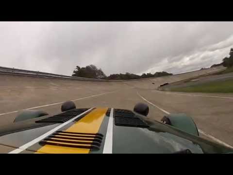 Sur Youtube: Festival Lotus à  Linas Montlhéry –  27 Octobre 2012(Autodrome linas 100 ans)