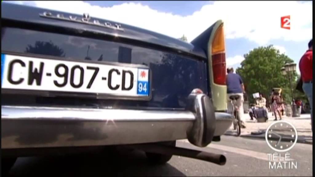 Sur Youtube: Paris Balade à Telematin(Voitures anciennes paris)