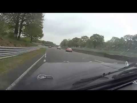 Youtube: Montlhéry 2014 1ere séance(circuit montlhery stage pilotage)