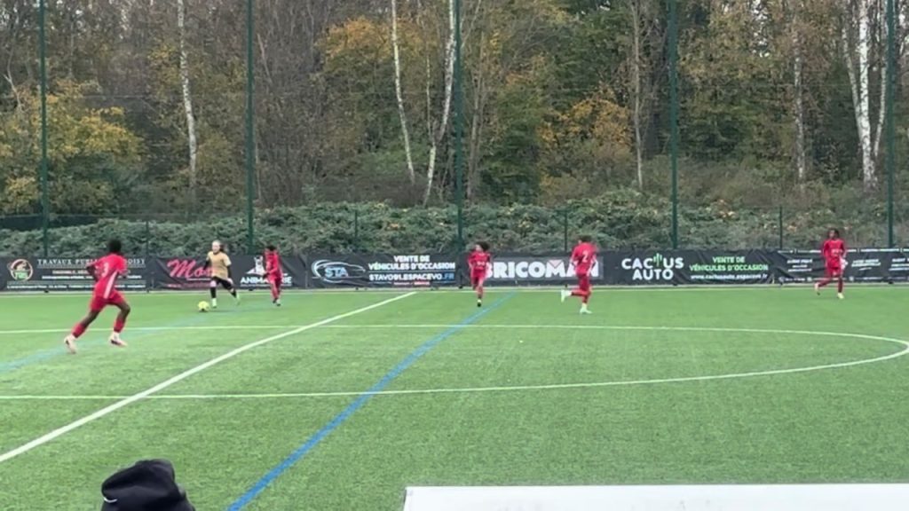 Tiktok (autodrome de Linas-Montlhéry): Match interdépartemental foot a 11 u13 ESA Linas Montlhery – FC 93