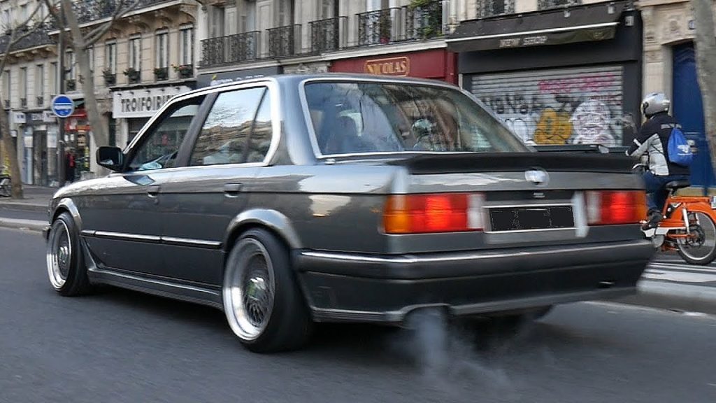 BMW youngtimers – Traversée de Paris en Anciennes hivernale 2020 – Voitures anciennes paris, sur Youtube