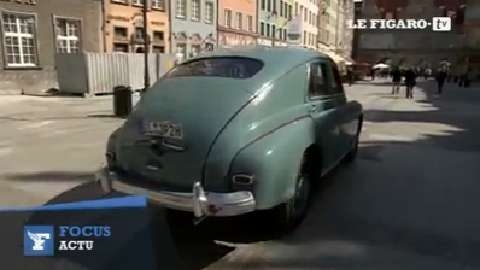 De Gdansk à Rome dans l’ancienne voiture de Jean-Paul II (Dailymotion)