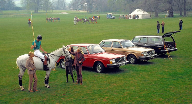 Les Volvo 240 &agrave; l'honneur au salon R&eacute;tromobile 2025