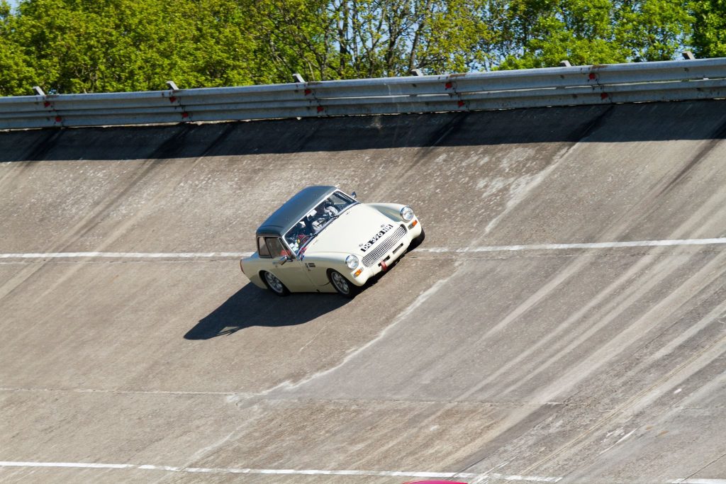 Pinterest (autodrome de linas-montlhéry):