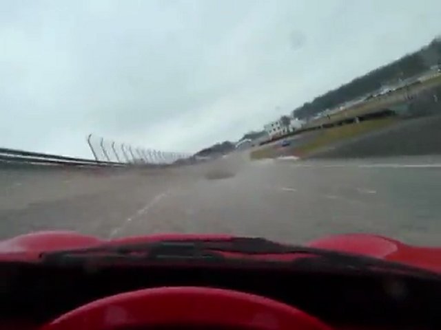 Dailymotion: Secma F16 Baboon 03/03/2012 Linas Montlhery 2ème session(autodrome de linas-montlhéry)