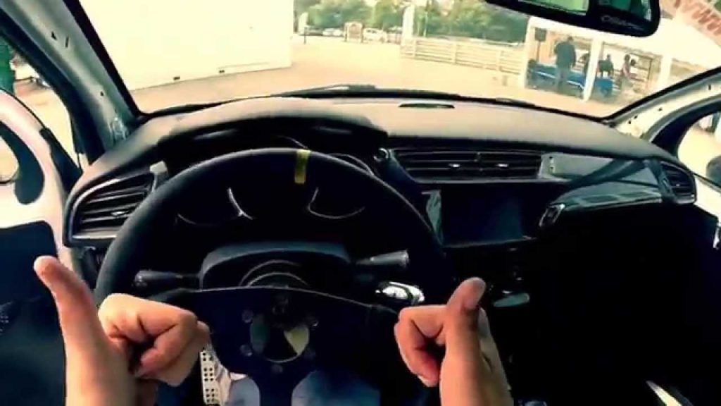 Youtube (Circuit linas): Stage Tours de Piste Circuit Rallycross de Loheac