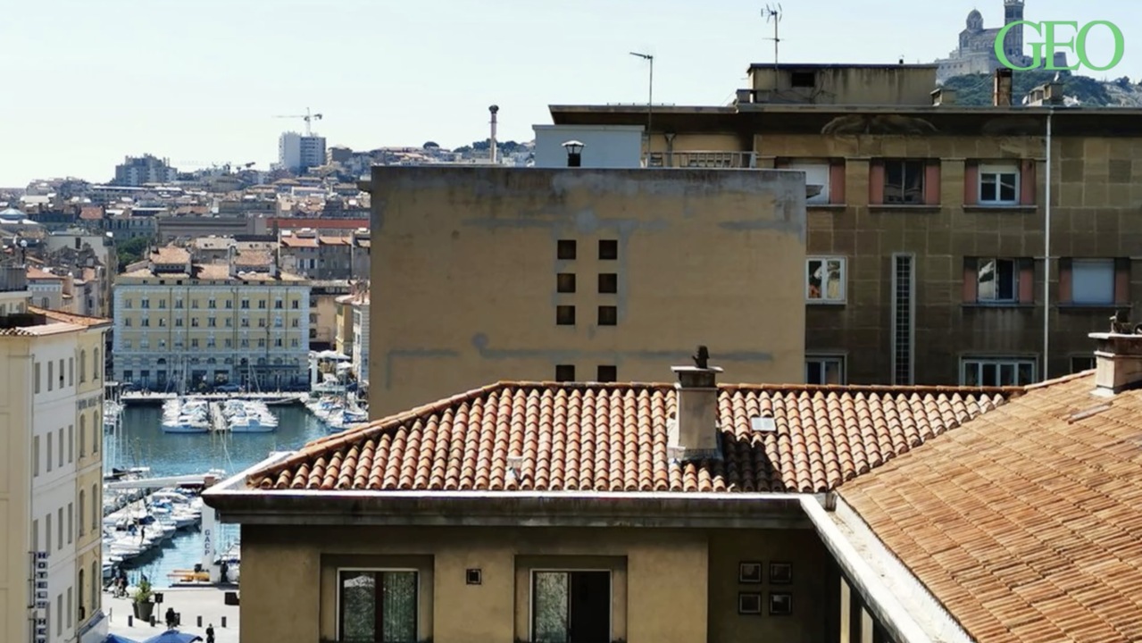 Vimeo Marseille : la plus ancienne maison de la ville est à vendre