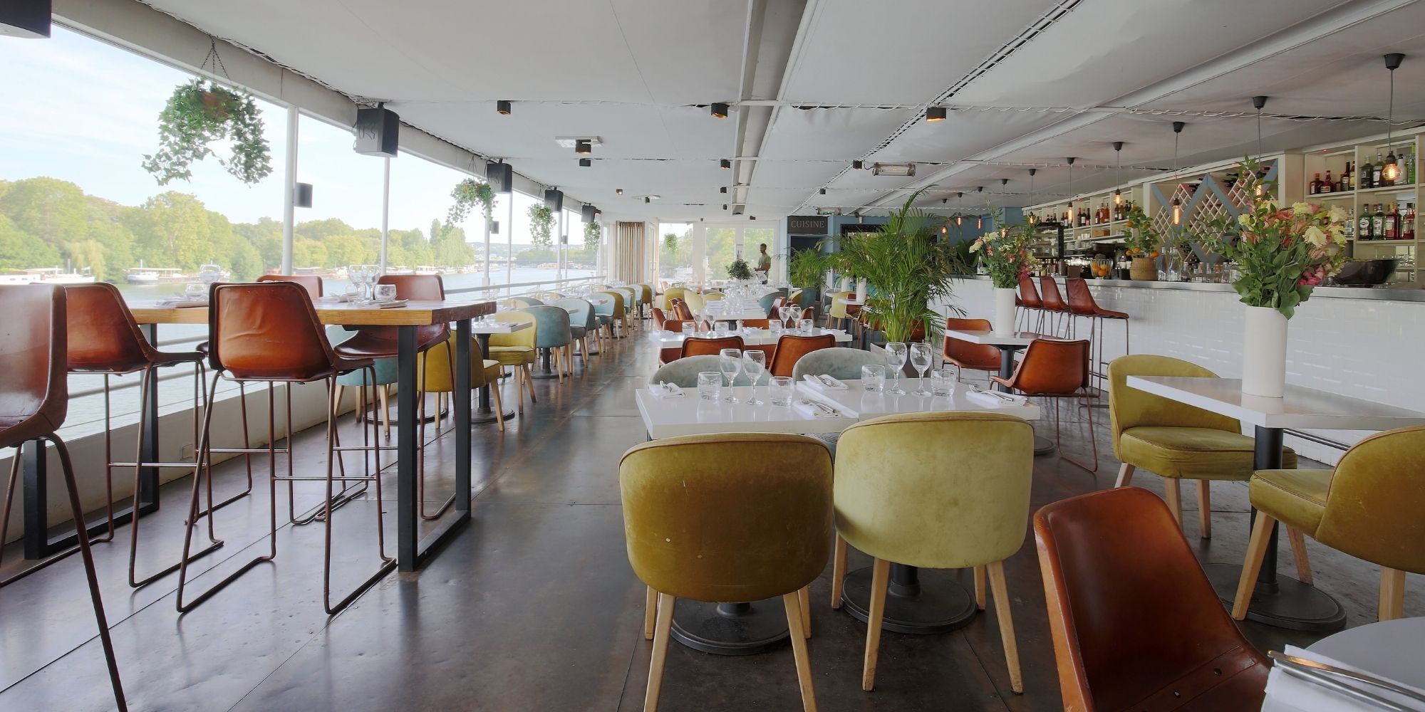 Vimeo Brunch Aqua Restaurant (Suresnes) - OuBruncher