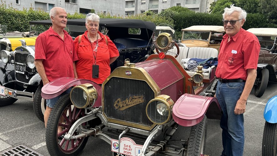 Expo de voitures anciennes, Lourdes remonte le temps ! (information presse)