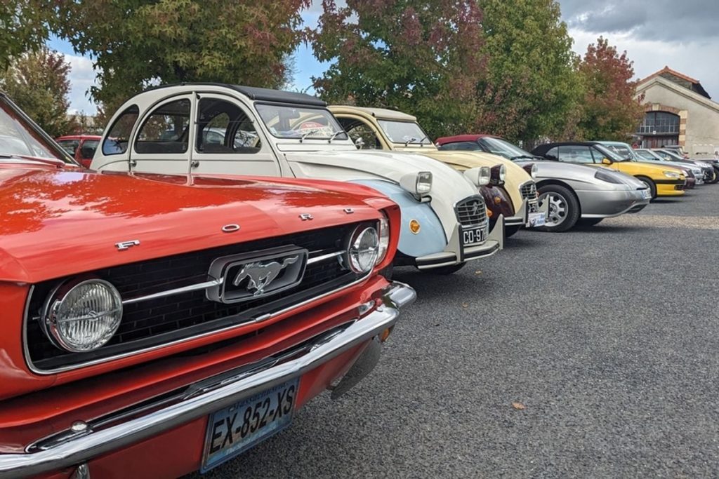 Info: Voitures anciennes et brocante dimanche 20 juillet, sur les Promenades de Sens