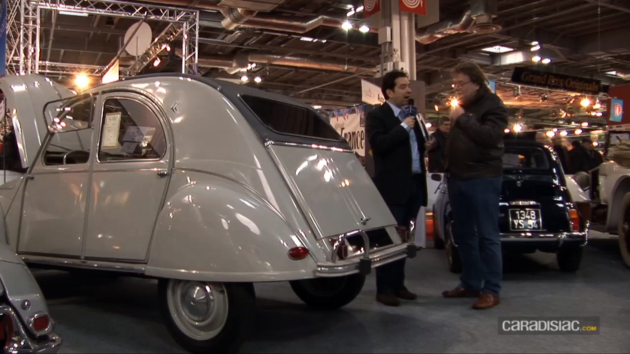 Vimeo Enchères Rétromobile : 2cv