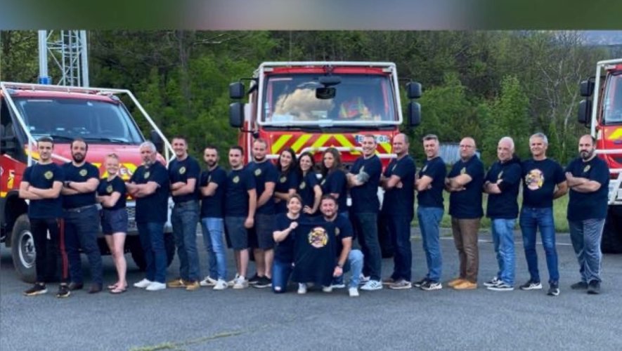 Voitures anciennes, défilé et cérémonie pour célébrer la Fête nationale à Olargues