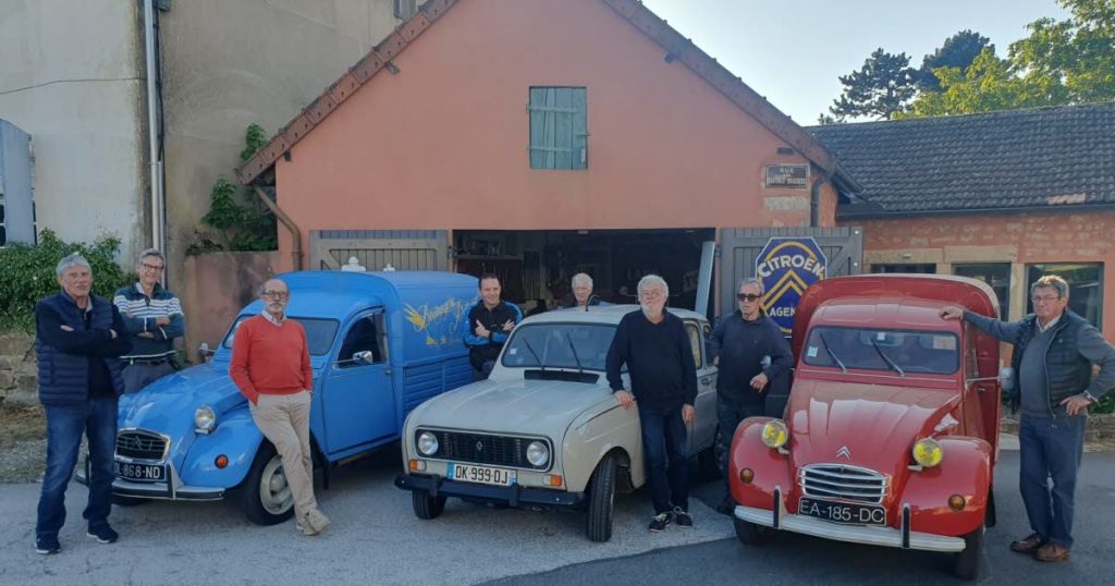 Info: il y a dix ans, ces trois amis étaient réunis par leur passion pour les voitures anciennes