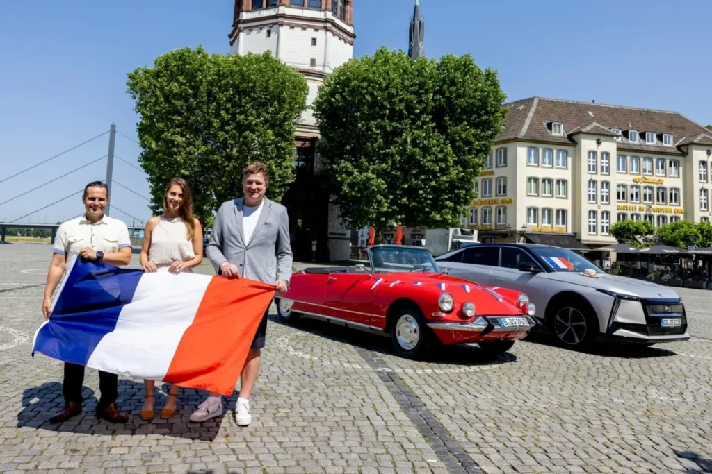 DS Automobiles ouvre le Tour de Düsseldorf avec la DS N°8 électrique (information médias)