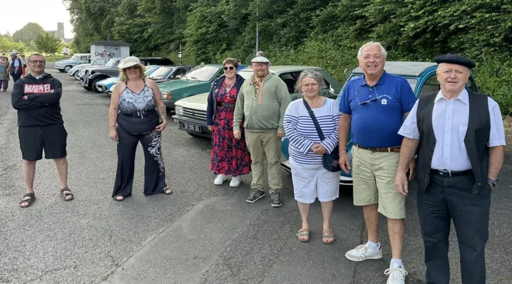 Information: Callac. Des voitures anciennes sont parties dans le Finistère