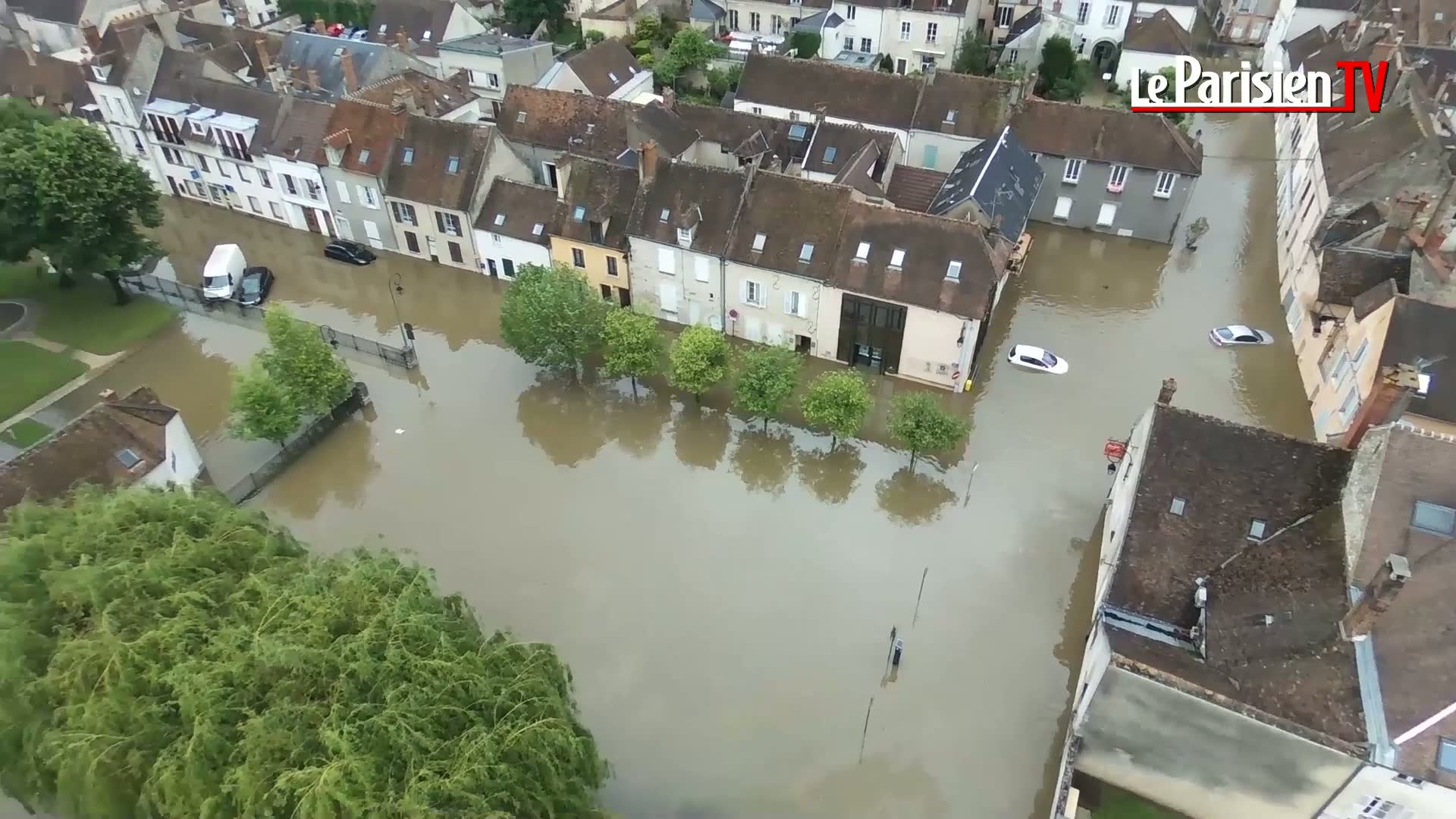 Vimeo Inondations et incendie vus du ciel en Seine-et-Marne