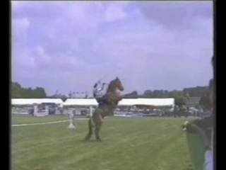 Vimeo Chantilly trick riding