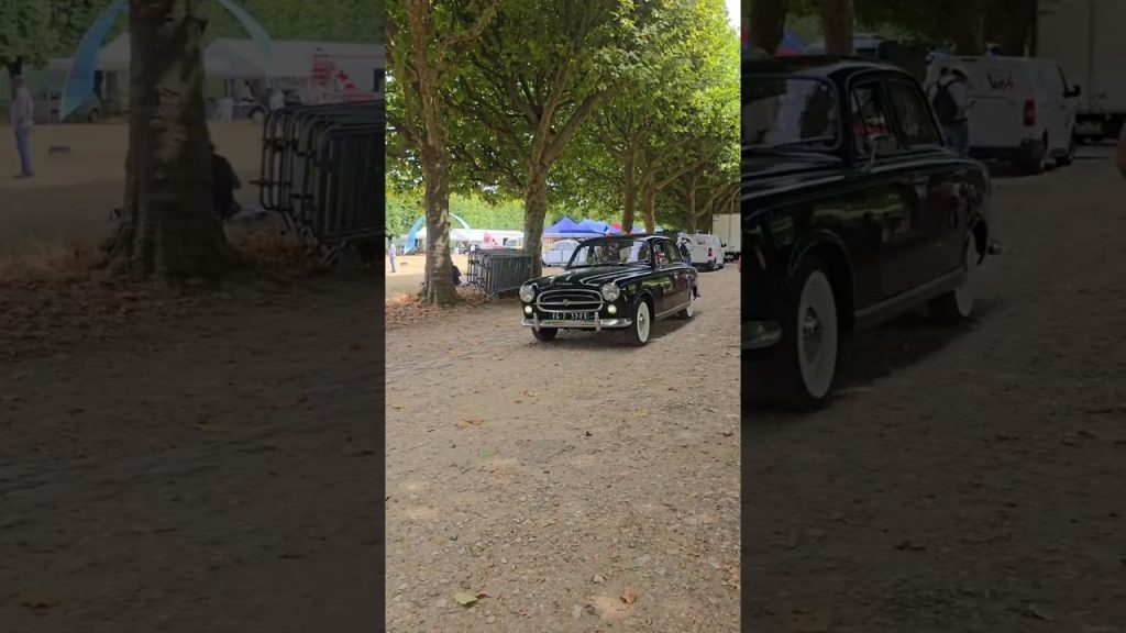 Youtube: Anciennes Peugeot🇲🇫 la 19ᵉ Traversée de Paris estivale.(Voitures anciennes suresnes)