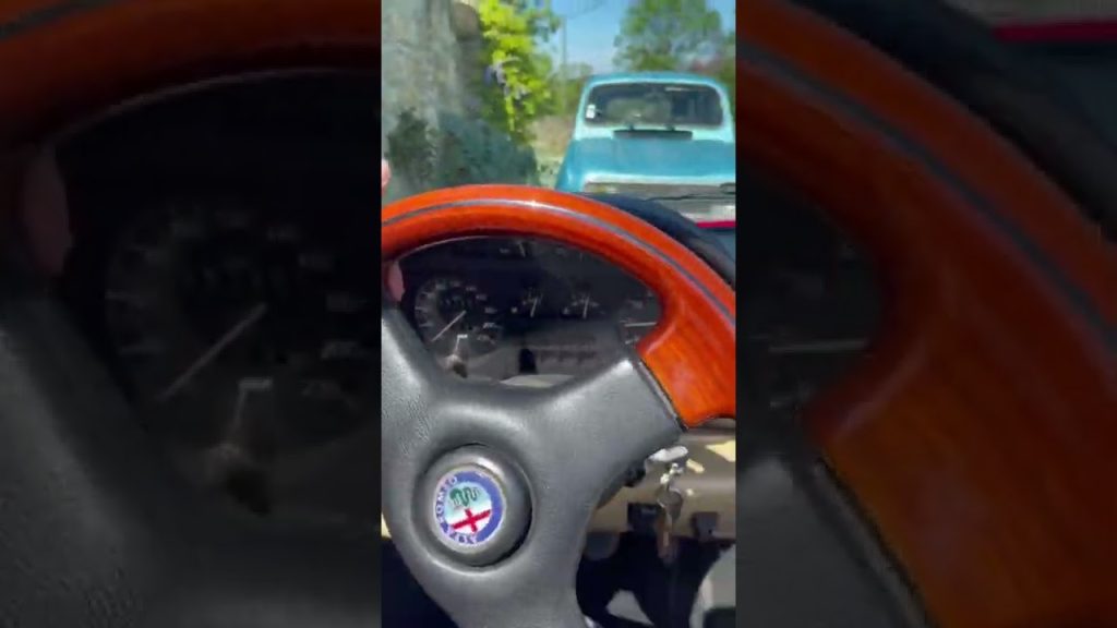 Youtube (Voitures anciennes paris): #alfaromeo #العراقي #france #العراق #iraq #paris #baghdad #italia